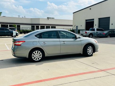Used 2013 Nissan Sentra S FWD image 8