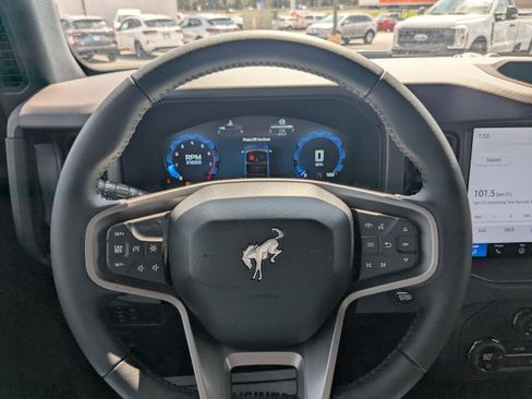 New 2025 Ford Bronco Big Bend w/ Black Diamond Package image 18