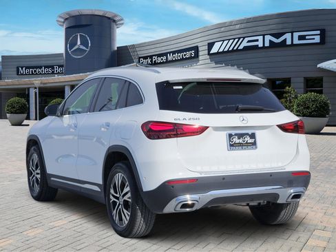 Used 2025 Mercedes-Benz GLA 250 image 4
