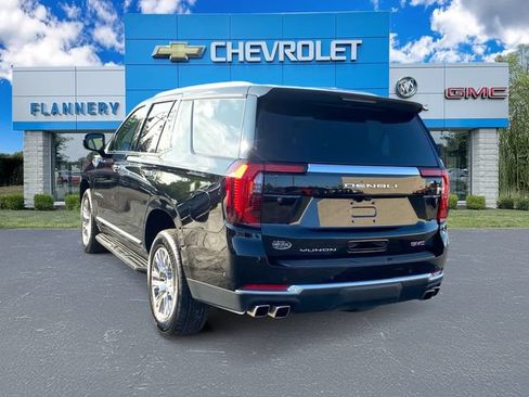 Used 2026 GMC Yukon Denali w/ LPO, Floor Liner Package AWD/4WD image 3