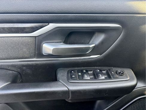 Used 2020 RAM 1500 Lone Star AWD/4WD image 17