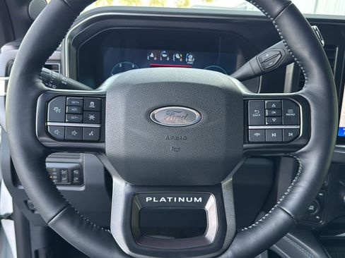 New 2026 Ford F250 Platinum w/ FX4 Off-Road Package AWD/4WD image 25