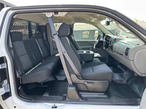 Used 2012 Chevrolet Silverado 3500 W/T image 34