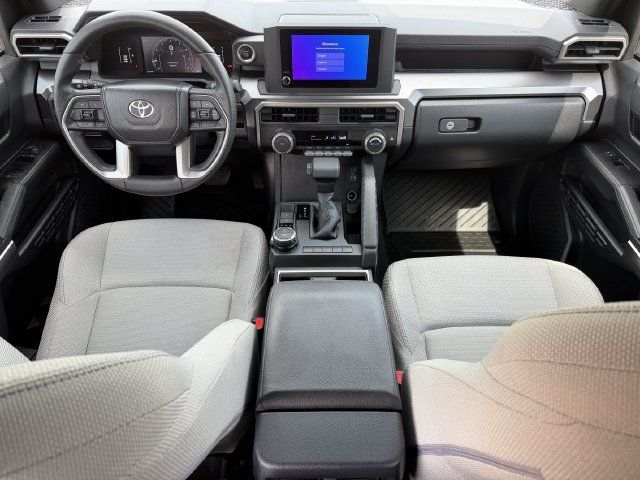 Certified 2025 Toyota 4Runner SR5 AWD/4WD image 10