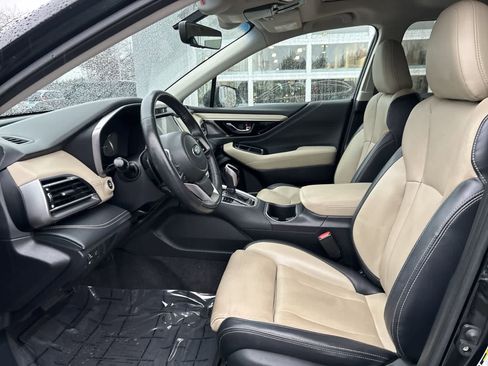 Used 2021 Subaru Outback Limited image 7