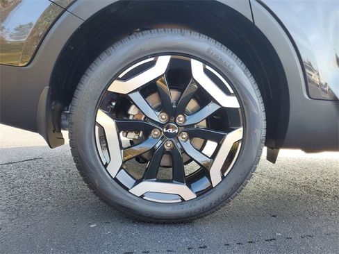 New 2025 Kia Telluride EX image 8