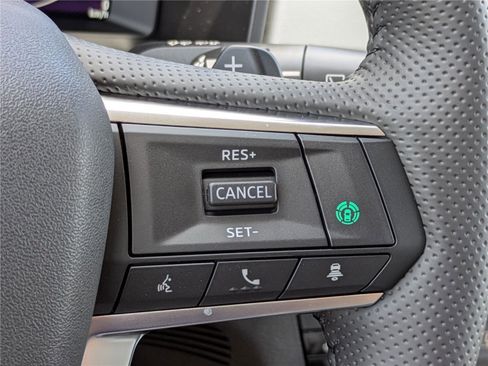 New 2025 Mitsubishi Outlander SEL image 28