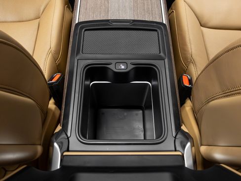 Used 2023 Land Rover Range Rover Autobiography image 31