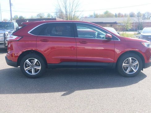 Certified 2024 Ford Edge SEL w/ Convenience Package AWD/4WD image 6