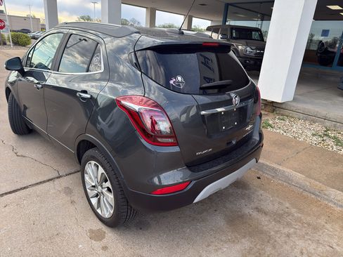 Used 2017 Buick Encore Preferred image 7