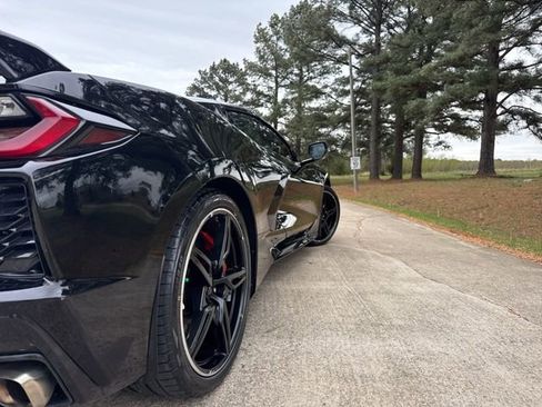 Used 2021 Chevrolet Corvette Stingray Premium Conv w/ Z51 Performance Package image 17