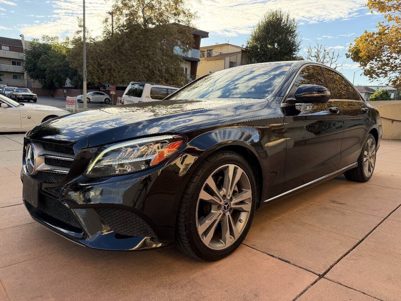 Used 2020 Mercedes-Benz C 300 Sedan image 2