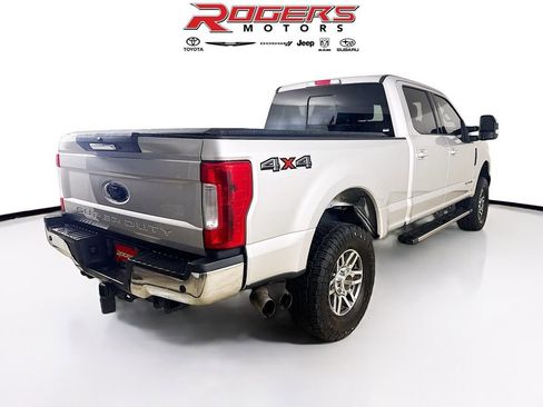 Used 2019 Ford F250 Lariat w/ Lariat Value Package image 8