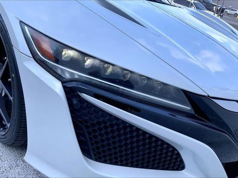Used 2017 Acura NSX AWD/4WD image 29