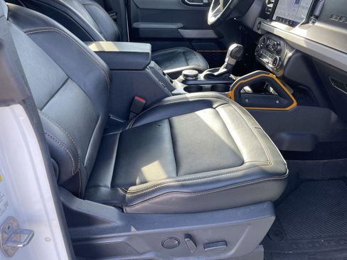 Used 2022 Ford Bronco Badlands image 30