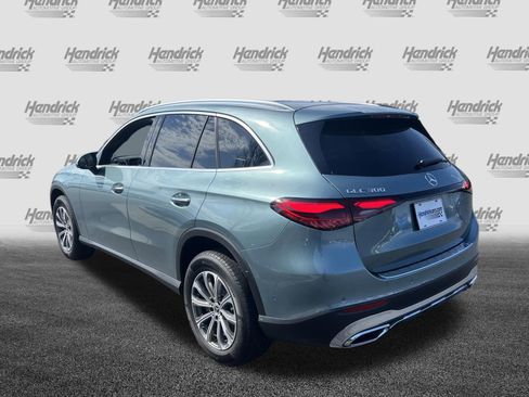 Certified 2025 Mercedes-Benz GLC 300 image 8