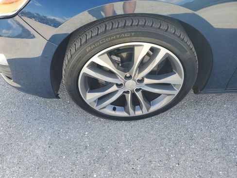 Used 2019 Chevrolet Malibu Premier w/ Sun and Wheel Package image 17