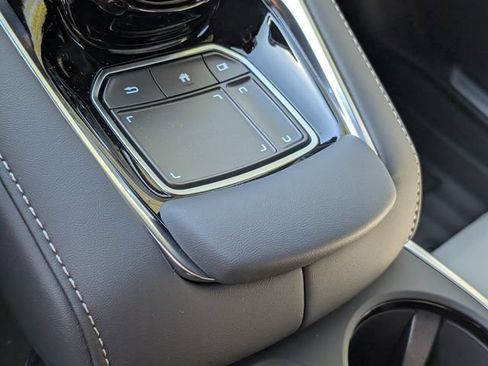 New 2026 Acura RDX SH-AWD image 13
