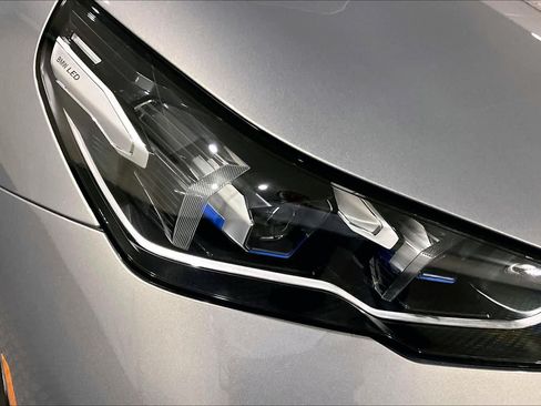 New 2027 BMW 530i xDrive AWD/4WD image 16