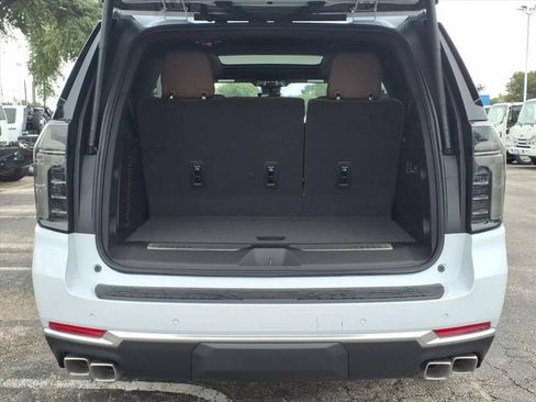 New 2026 Chevrolet Tahoe High Country AWD/4WD image 12
