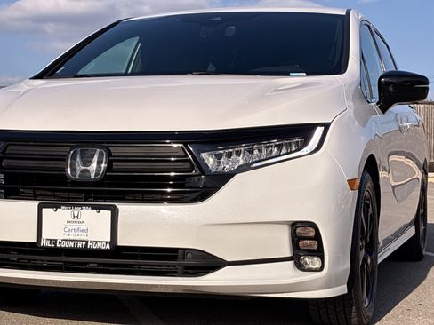 Certified 2024 Honda Odyssey Sport image 11