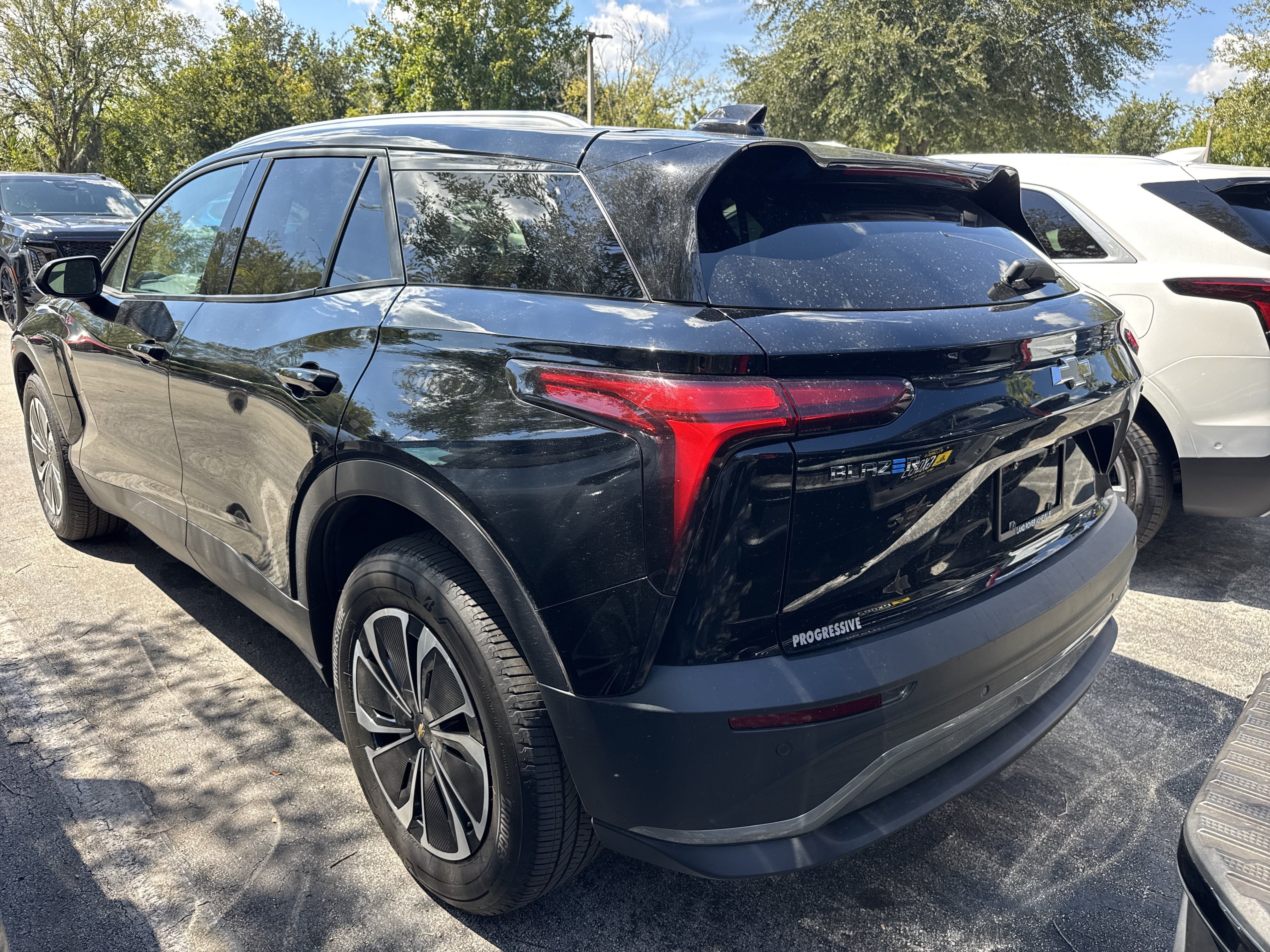 Used 2024 Chevrolet Blazer EV LT AWD/4WD image 2
