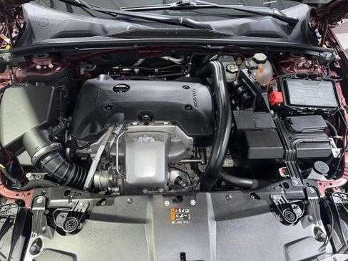 Used 2020 Buick Regal Preferred image 6