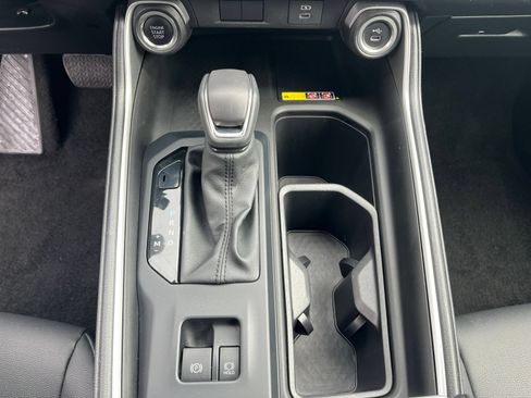 Used 2025 Toyota Grand Highlander FWD image 43