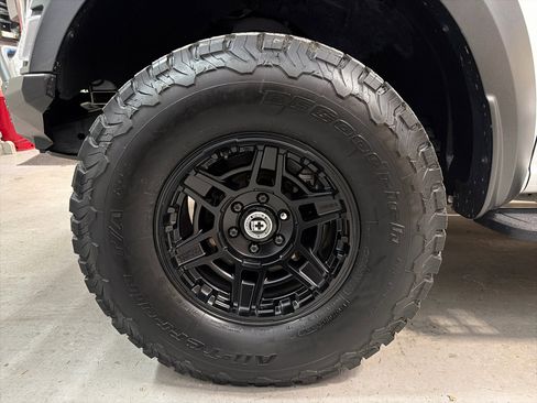 Used 2022 Ford F150 Raptor w/ Equipment Group 801A High image 13