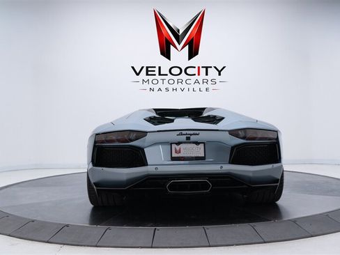 Used 2013 Lamborghini Aventador LP 700-4 AWD/4WD image 9