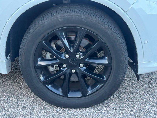 Used 2018 Dodge Durango R/T w/ Technology Group AWD/4WD image 14