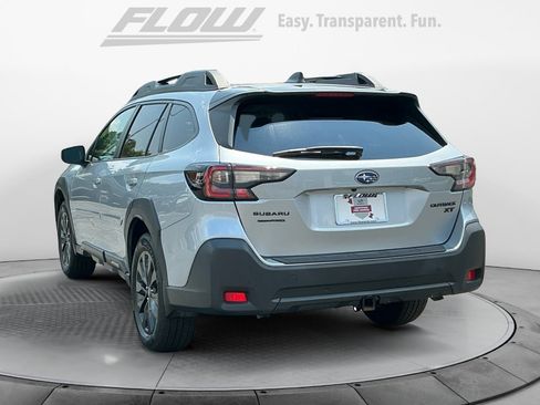 Used 2024 Subaru Outback Onyx Edition XT AWD/4WD image 6