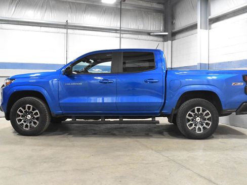 Used 2023 Chevrolet Colorado Z71 w/ Z71 Convenience Package 2 AWD/4WD image 22