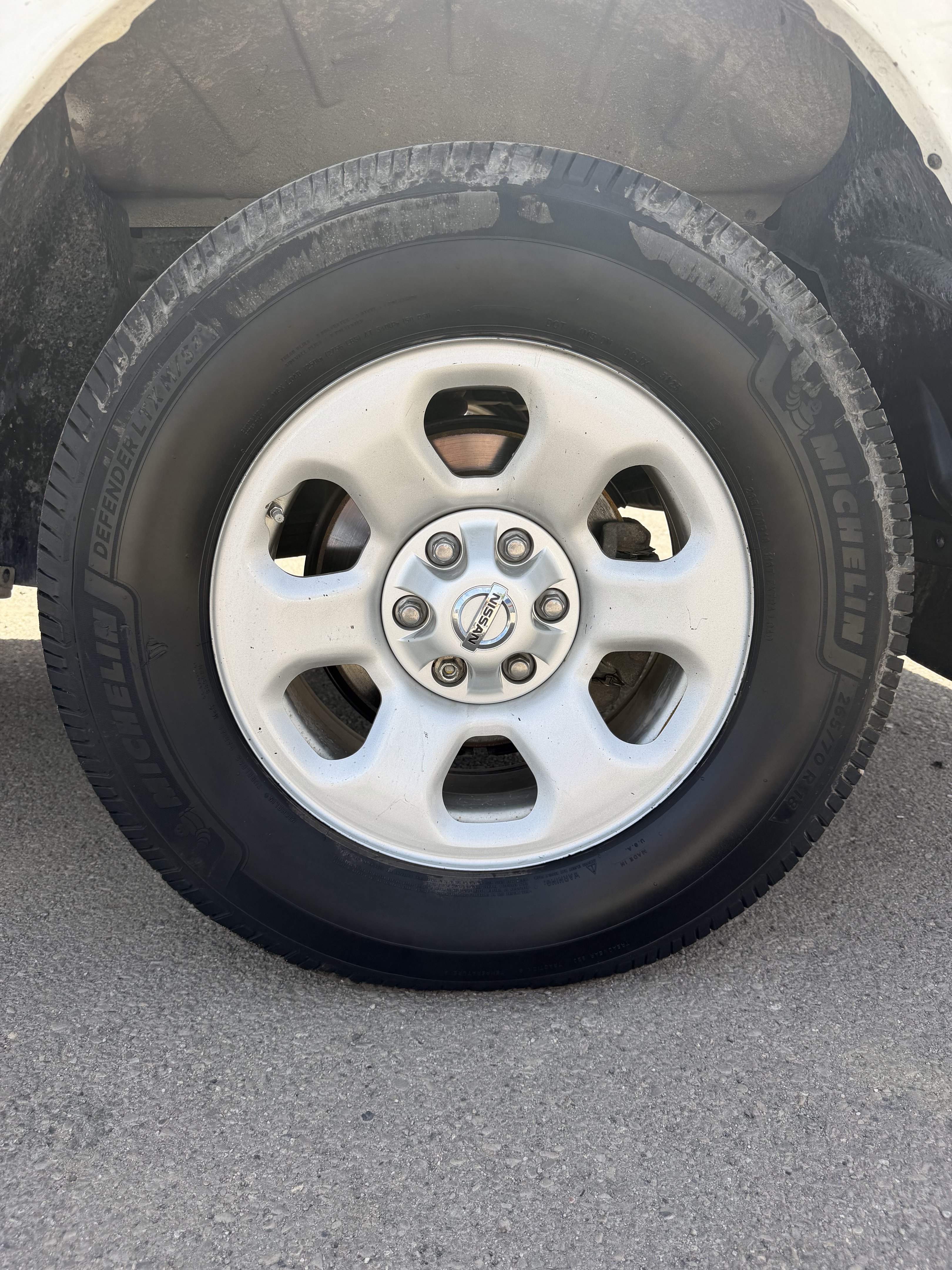 Used 2019 Nissan Titan S AWD/4WD image 14