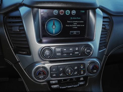 Used 2019 Chevrolet Tahoe LS w/ Enhanced Driver Alert Package image 14