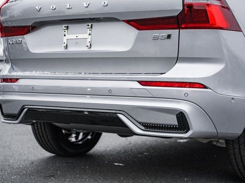 New 2026 Volvo XC60 B5 Ultra w/ Protection Package Premier image 8