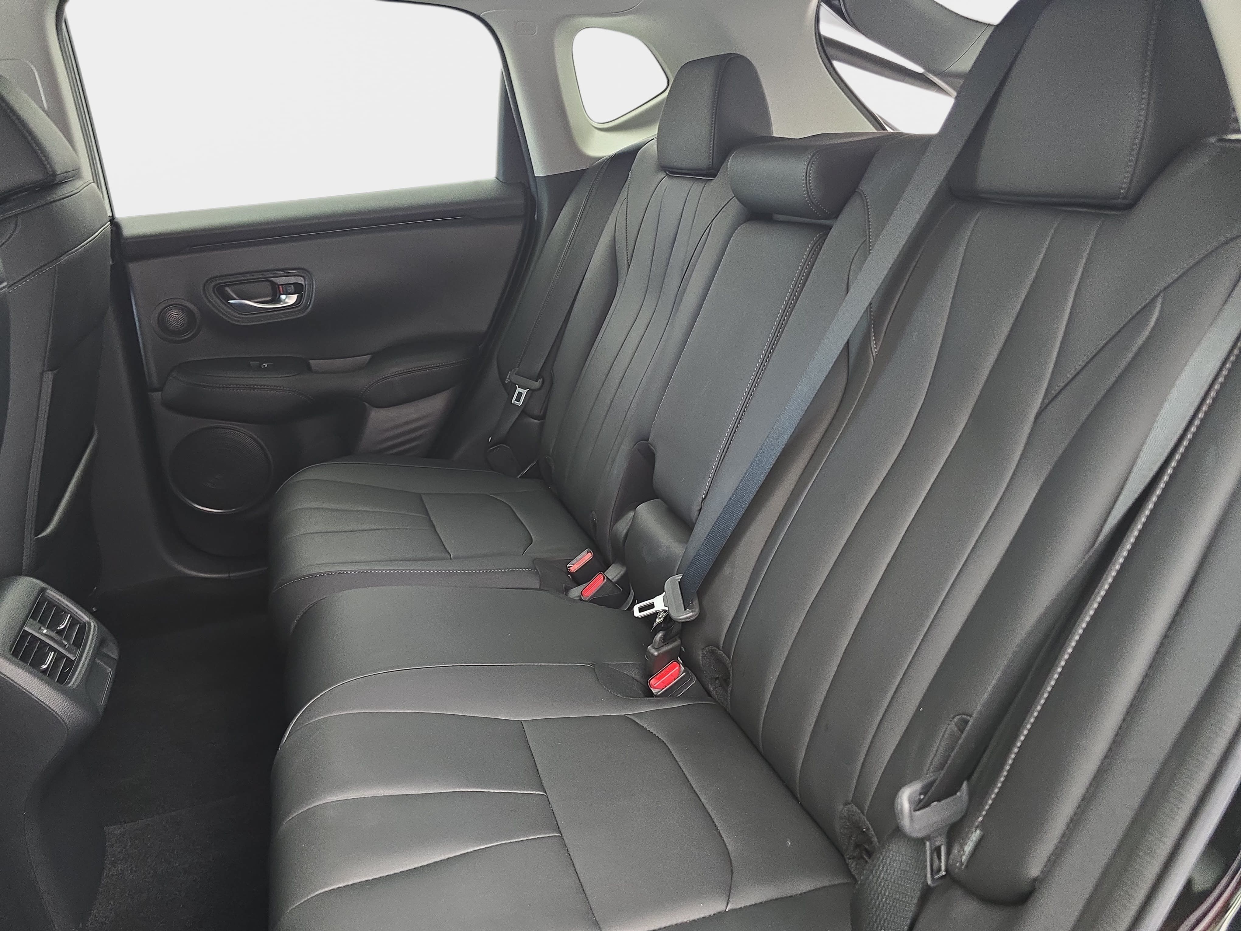 Certified 2025 Acura ADX FWD image 14