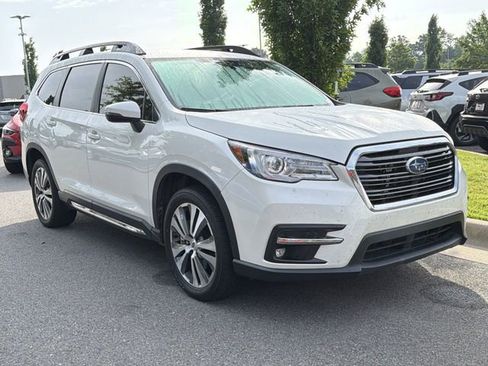 Used 2022 Subaru Ascent Limited AWD/4WD image 2
