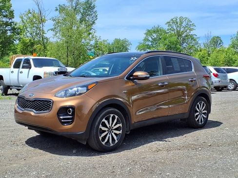 Used 2019 Kia Sportage EX w/ EX Premium Package AWD/4WD image 3