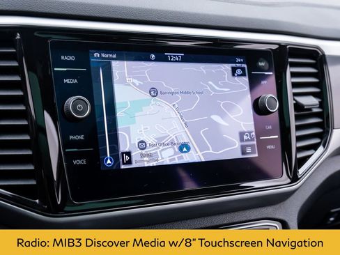 Used 2022 Volkswagen Atlas Cross Sport SEL R-Line image 28