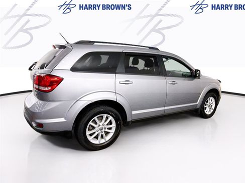 Used 2017 Dodge Journey SXT w/ Comfort/Convenience Group AWD/4WD image 29