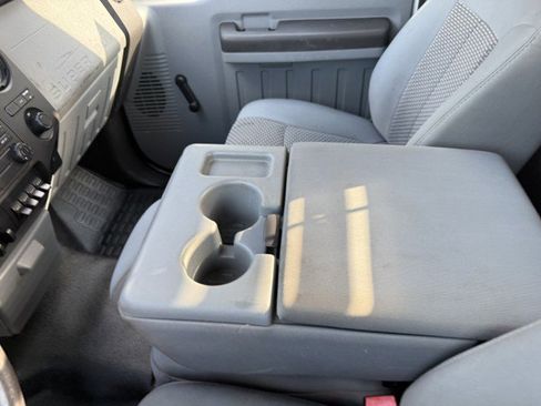 Used 2011 Ford F550 2WD Regular Cab Super Duty w/ XL Value Pkg image 26