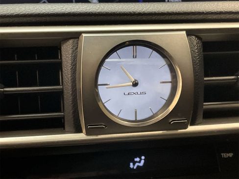 Used 2018 Lexus IS 350 F Sport image 33