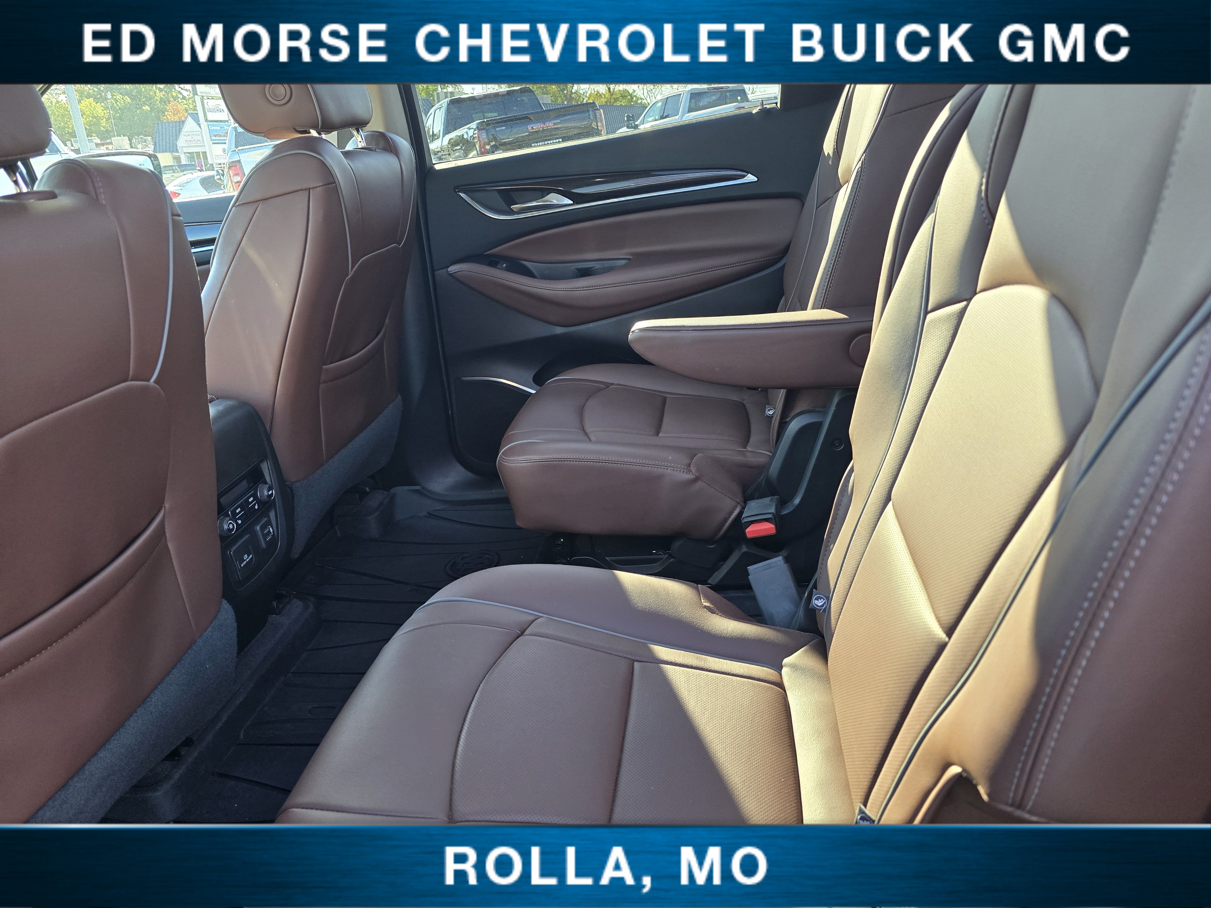 Certified 2019 Buick Enclave Avenir w/ Avenir Technology Package AWD/4WD image 12