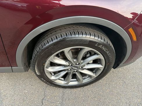 Used 2021 Lincoln Corsair AWD w/ Premium Package image 32