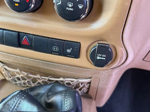 Used 2012 Jeep Wrangler Rubicon w/ PWR Convenience Group AWD/4WD image 15