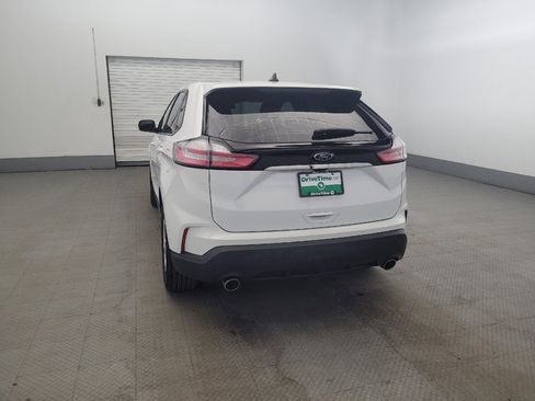 Used 2020 Ford Edge SE FWD image 6