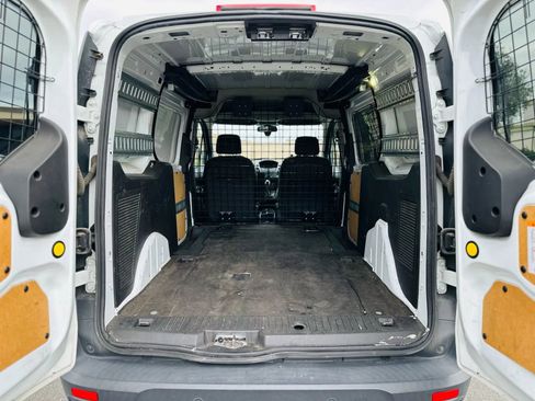 Used 2017 Ford Transit Connect XL FWD image 7