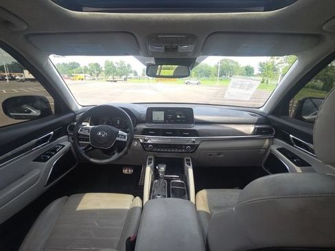 Used 2020 Kia Telluride SX w/ SX Prestige Package AWD/4WD image 24