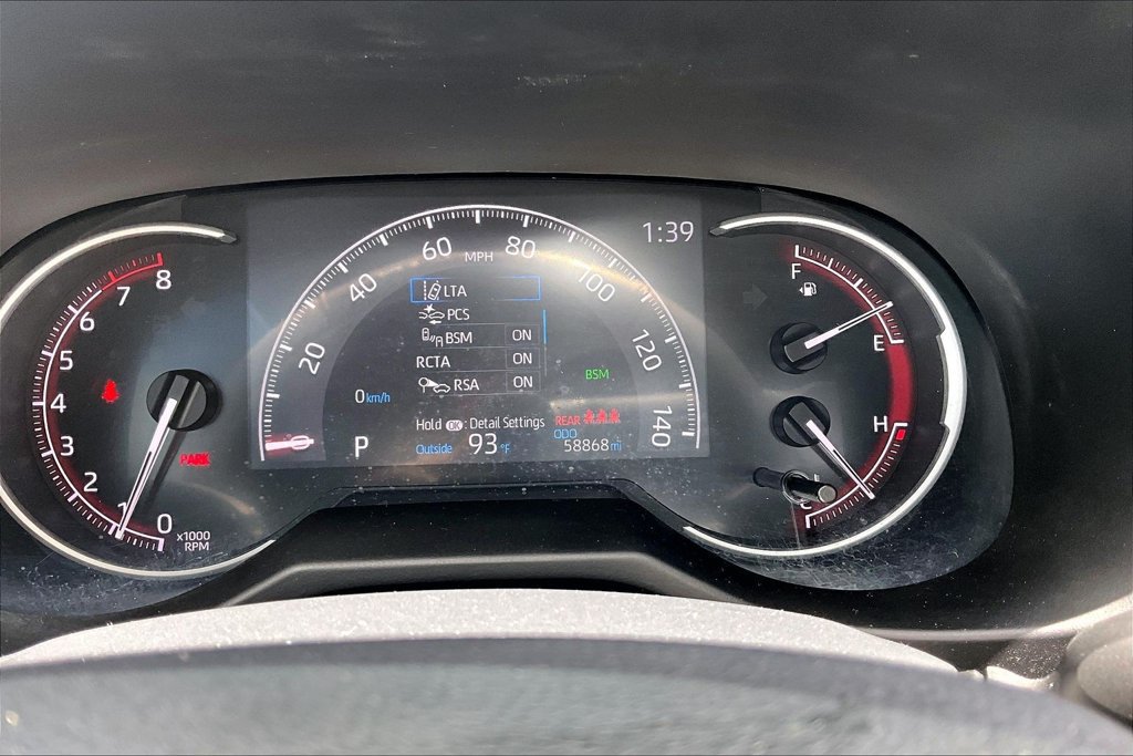 Used 2024 Toyota RAV4 XLE FWD image 13